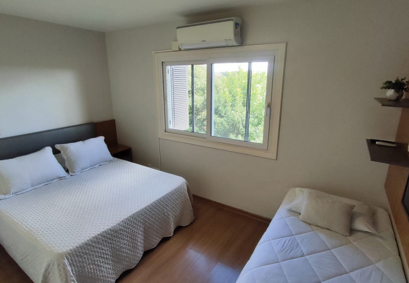 Apartamento em Gramado - 2 DORMITÓRIOS NO SOLAR DO VALE REF 725229