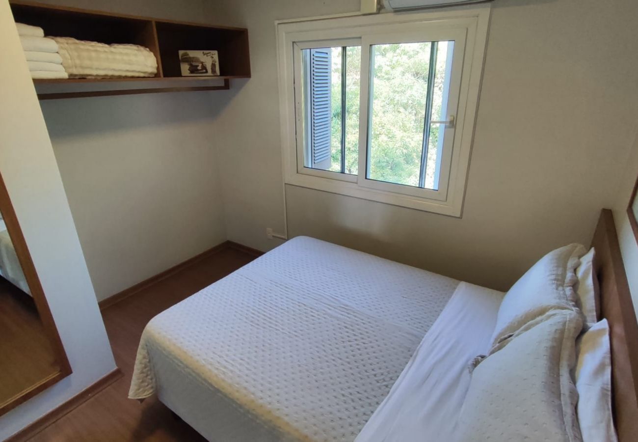 Apartamento em Gramado - 2 DORMITÓRIOS NO SOLAR DO VALE REF 725229
