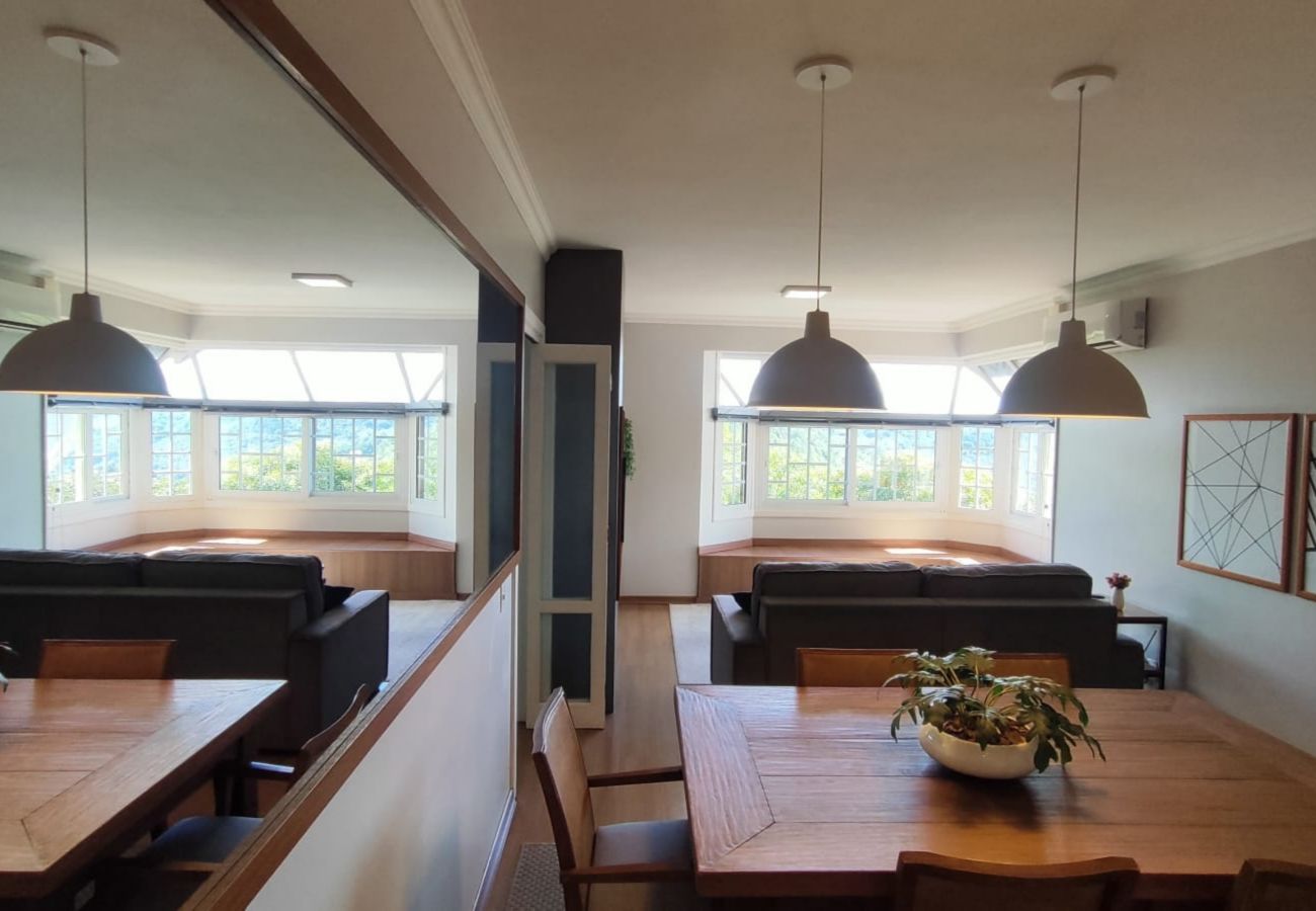 Apartamento em Gramado - 2 DORMITÓRIOS NO SOLAR DO VALE REF 725229
