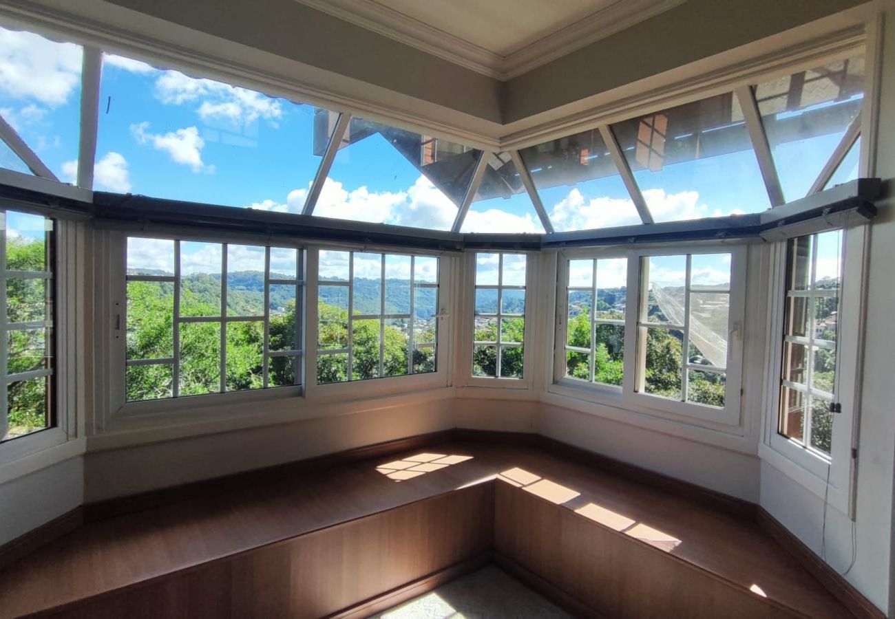 Apartamento em Gramado - 2 DORMITÓRIOS NO SOLAR DO VALE REF 725229