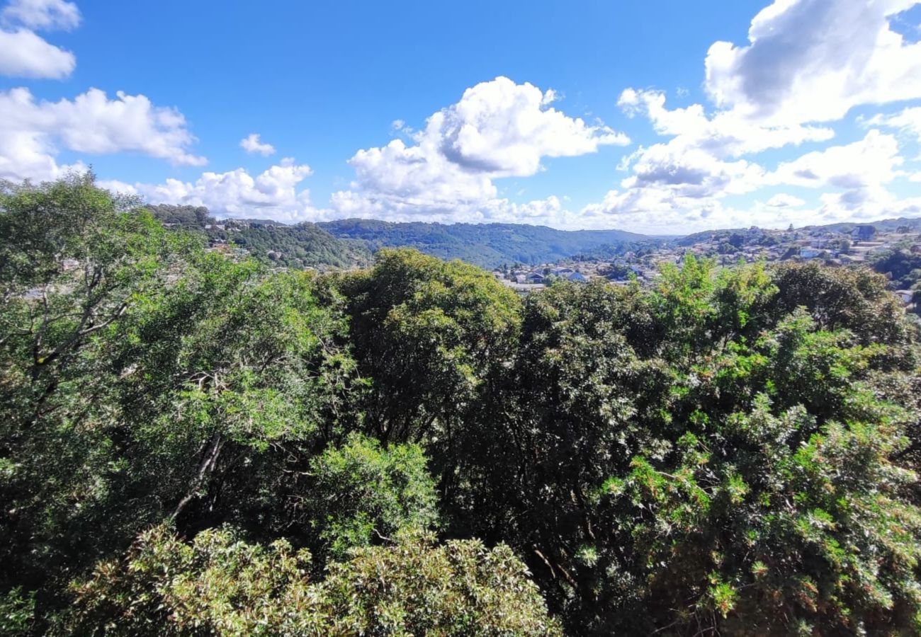Apartamento em Gramado - 2 DORMITÓRIOS NO SOLAR DO VALE REF 725229