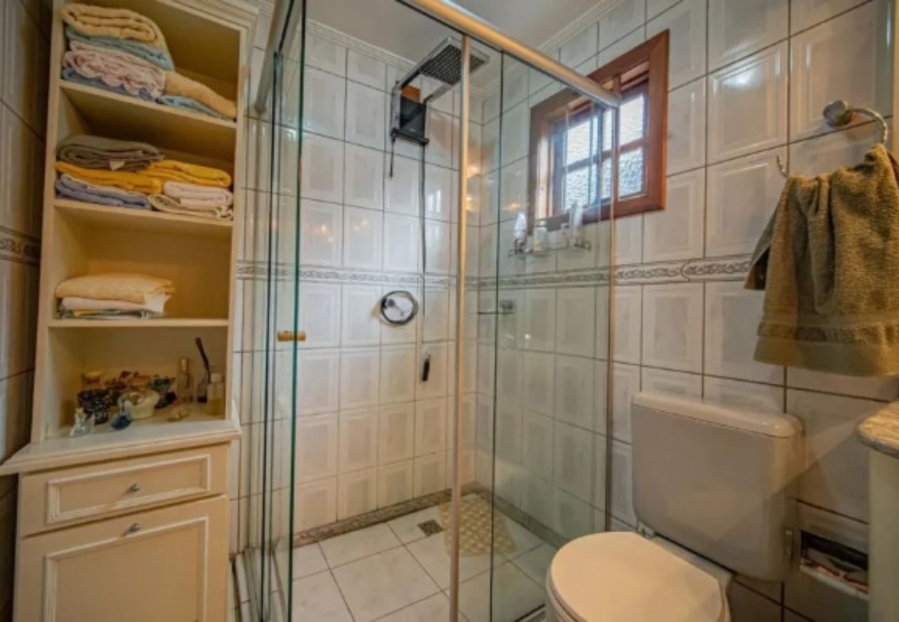 Casa em Gramado - CASA 4 DORMITÓRIOS BAIRRO PLANALTO REF 734151