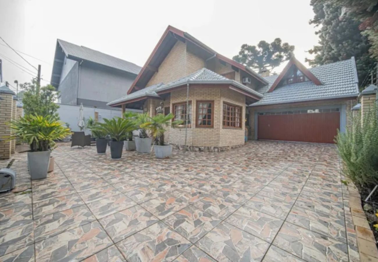 Casa em Gramado - CASA 4 DORMITÓRIOS BAIRRO PLANALTO REF 734151