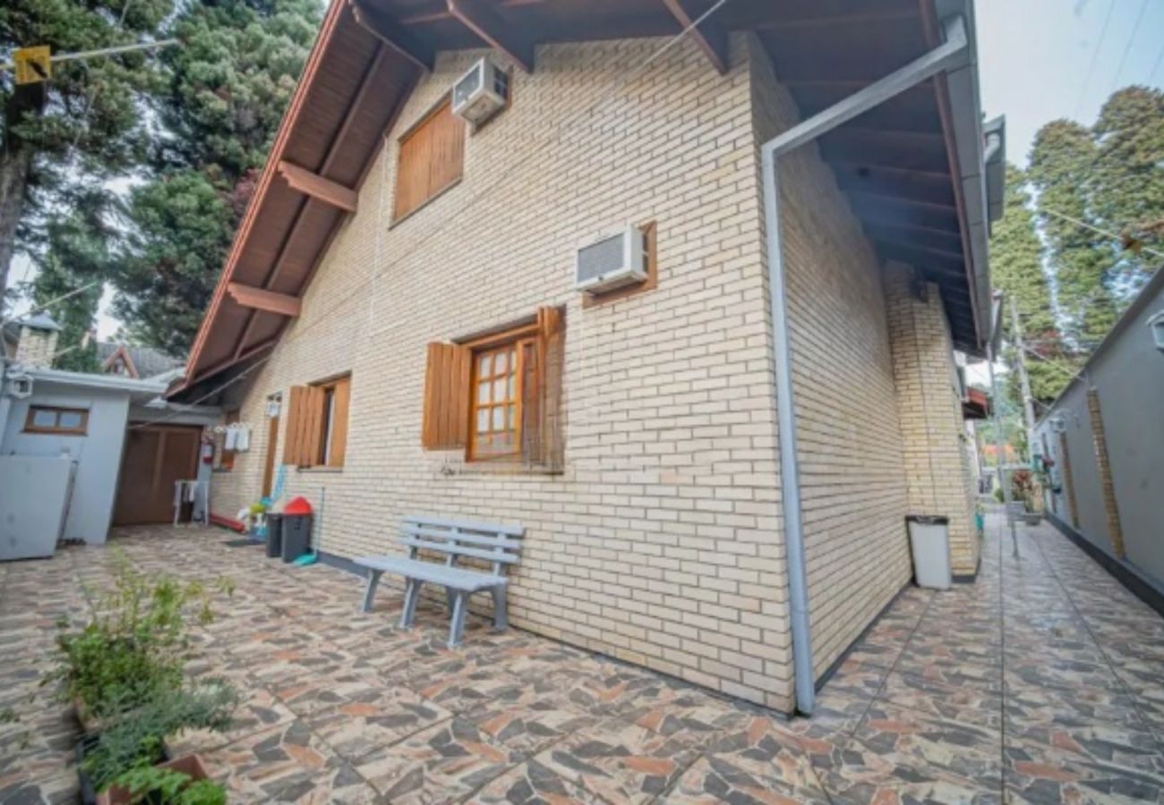 Casa em Gramado - CASA 4 DORMITÓRIOS BAIRRO PLANALTO REF 734151