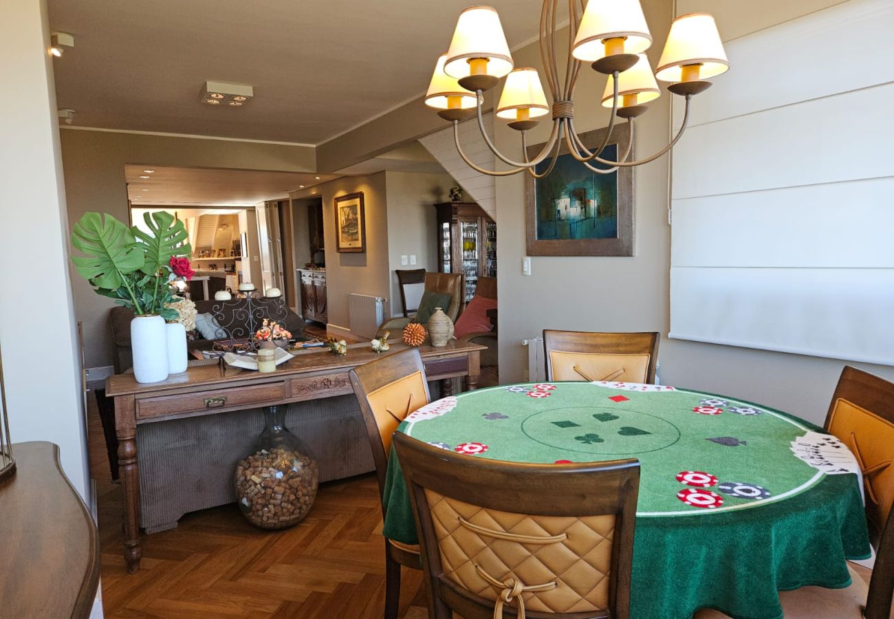 Apartamento em Gramado - COBERTURA MARAVILHOSA 3 SUÍTES NO  CENTRO REF 7776