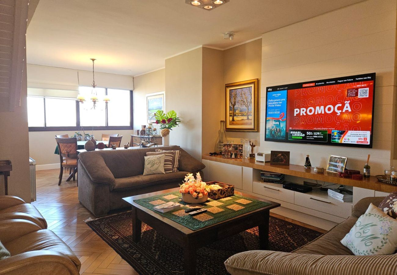 Apartamento em Gramado - COBERTURA MARAVILHOSA 3 SUÍTES NO  CENTRO REF 7776