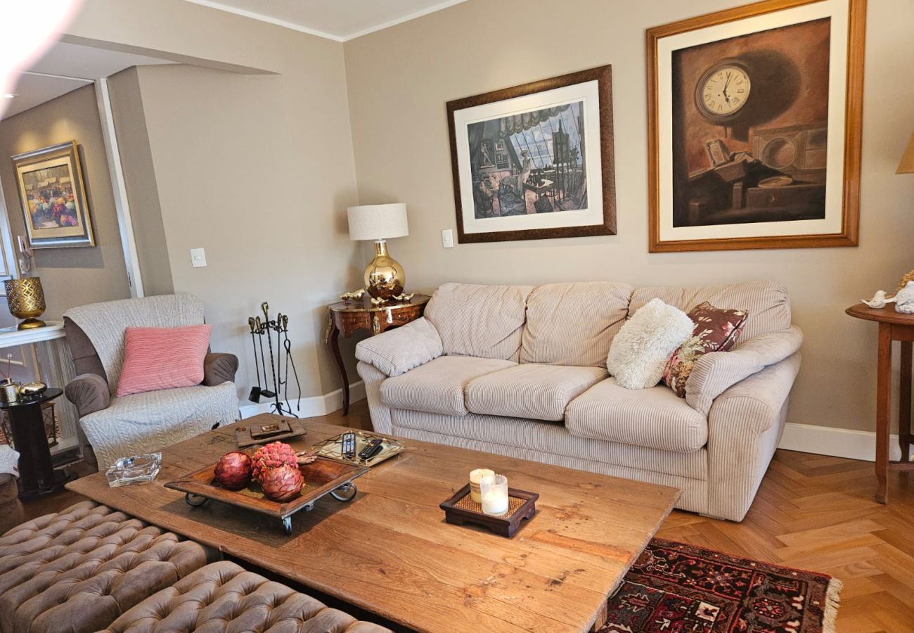 Apartamento em Gramado - COBERTURA MARAVILHOSA 3 SUÍTES NO  CENTRO REF 7776