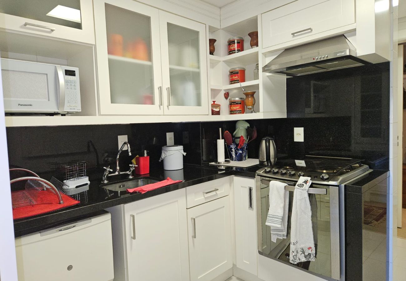 Apartamento em Gramado - COBERTURA MARAVILHOSA 3 SUÍTES NO  CENTRO REF 7776