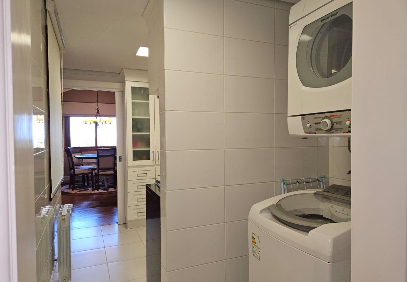 Apartamento em Gramado - COBERTURA MARAVILHOSA 3 SUÍTES NO  CENTRO REF 7776