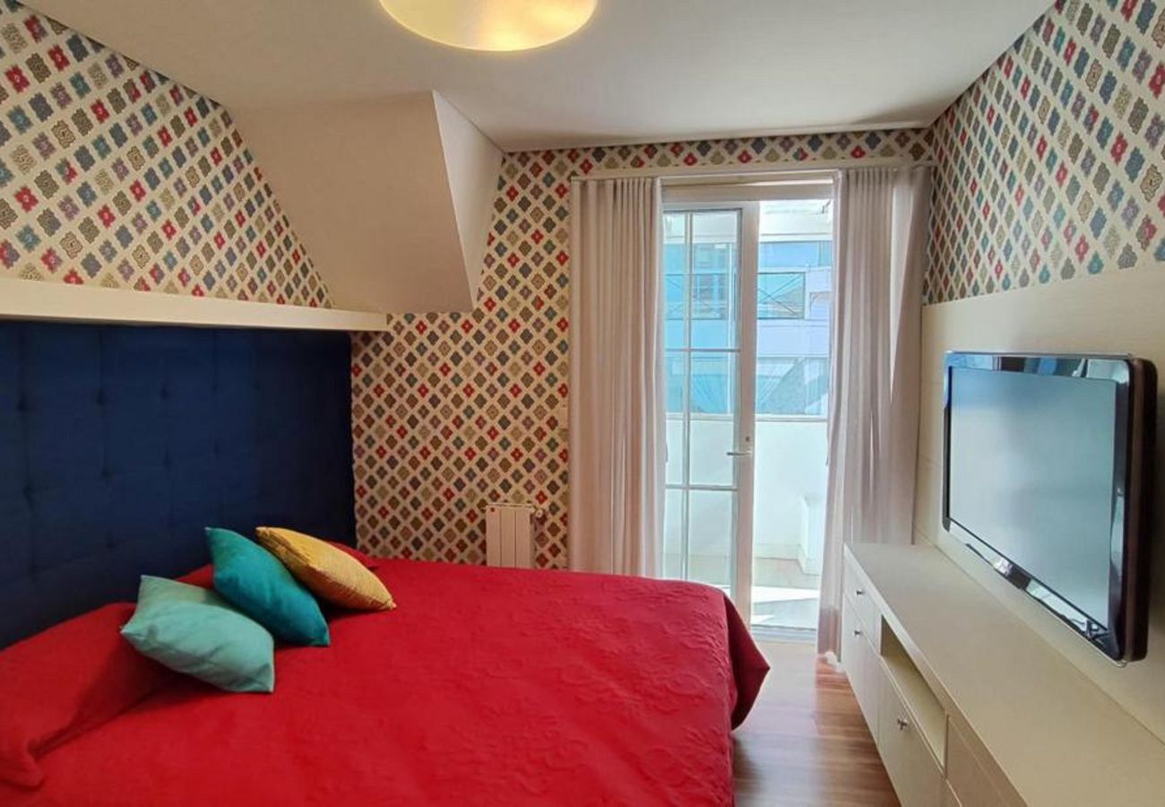 Apartamento em Gramado - APARTAMENTO DUPLEX CONDADO DE HOMELLAND REF 783255