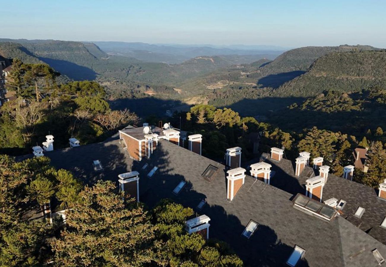 Apartamento em Gramado - APARTAMENTO DUPLEX CONDADO DE HOMELLAND REF 783255