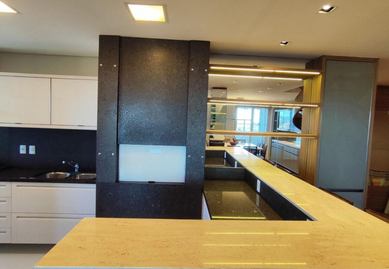 Apartamento em Gramado - APARTAMENTO DUPLEX CONDADO DE HOMELLAND REF 783255