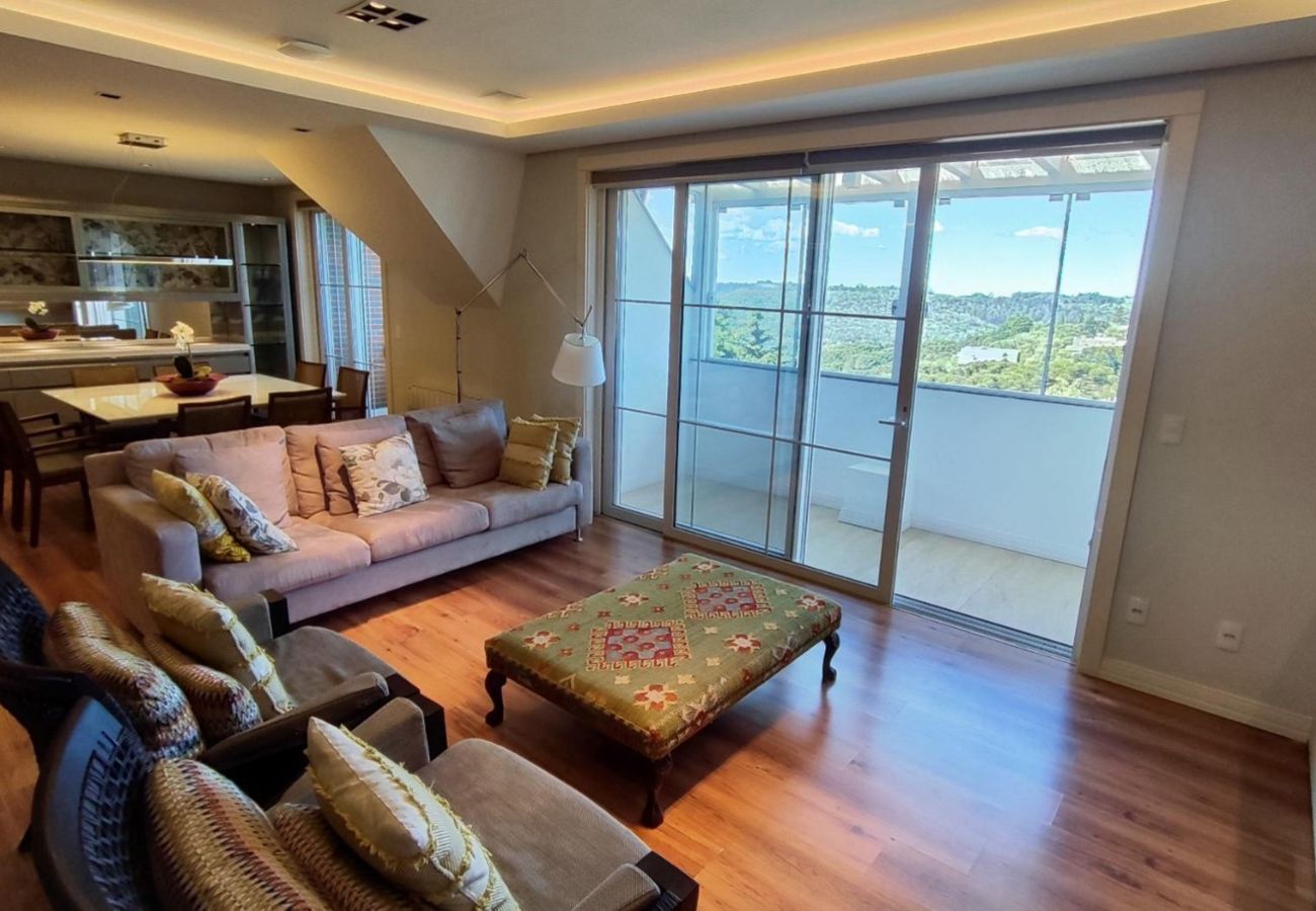 Apartamento em Gramado - APARTAMENTO DUPLEX CONDADO DE HOMELLAND REF 783255